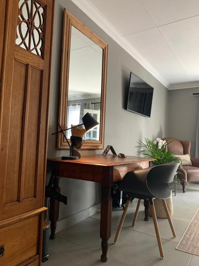 Battiss Guest House Pretoria-Noord 外观 照片