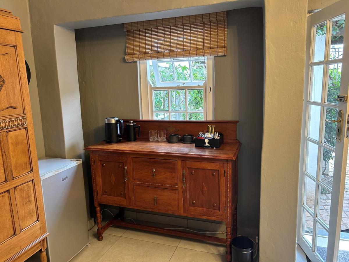Battiss Guest House Pretoria-Noord 外观 照片